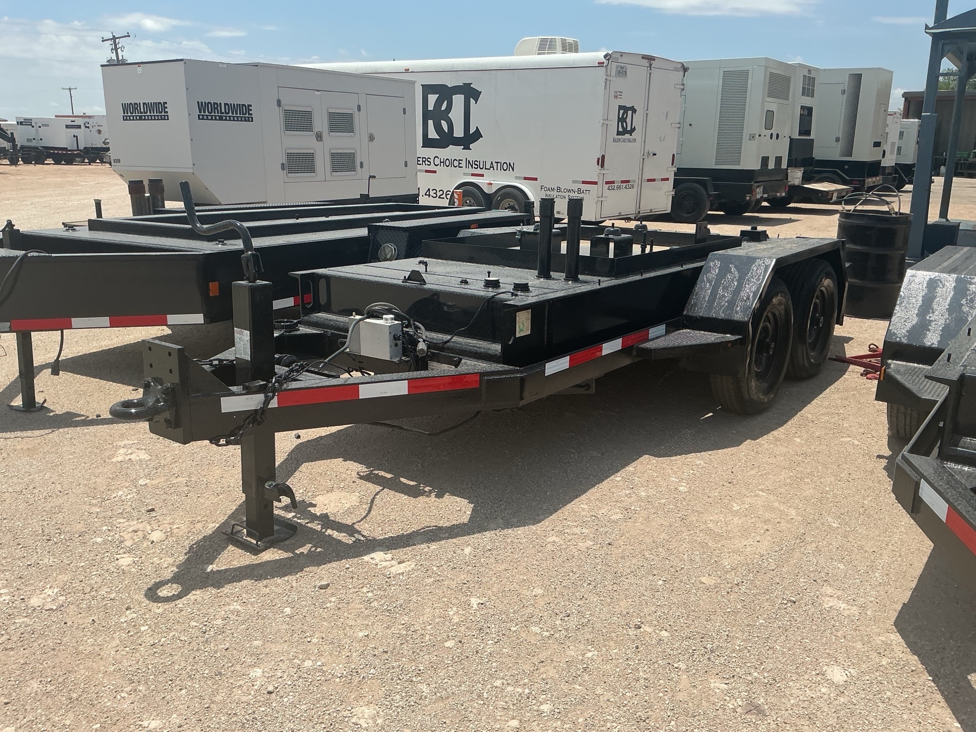 CAT XQ Trailers with Tanks - Image 2