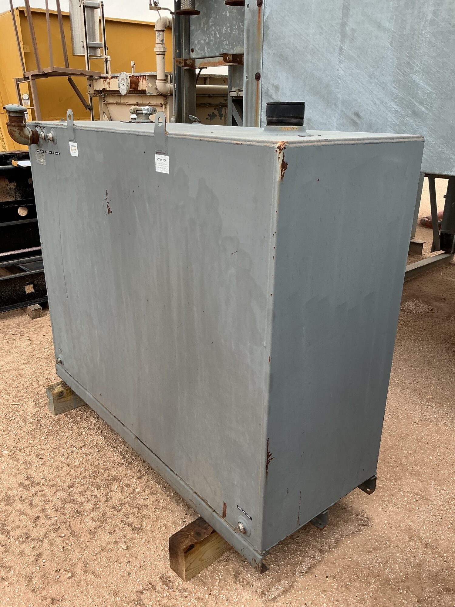 Fuel Tank 300 Gallon UNUSED - Image 2