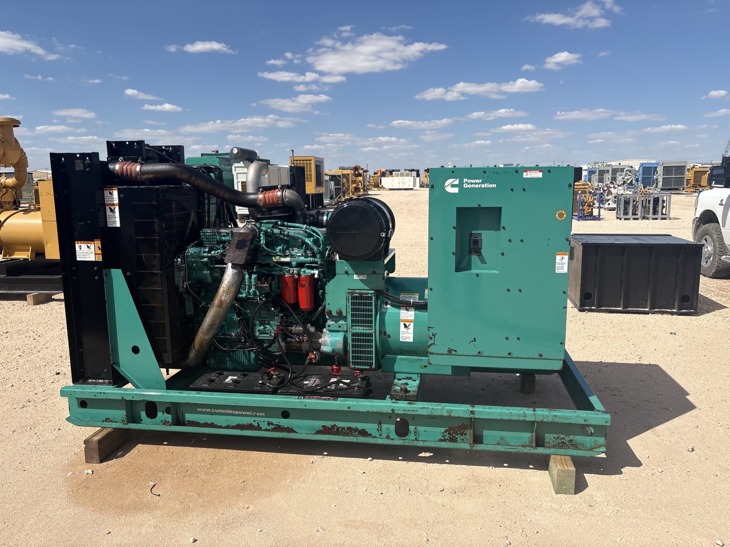 300KW Cummins QSL Factory Package Open Prime Diesel Gen Set - Image 7
